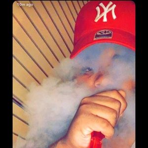 Meet your Posher, Elvis